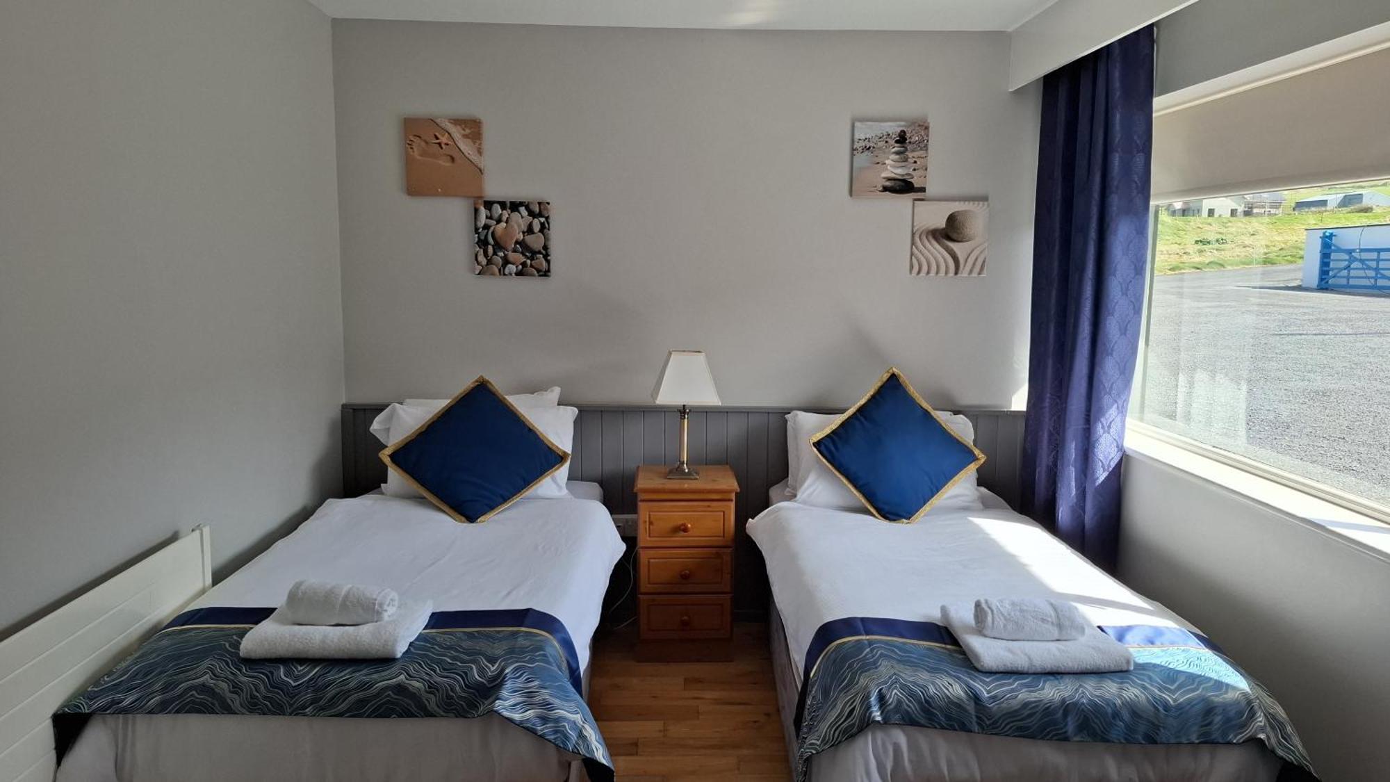 Villa Dolphin Watch Wild Atlantic Way Fanore Esterno foto