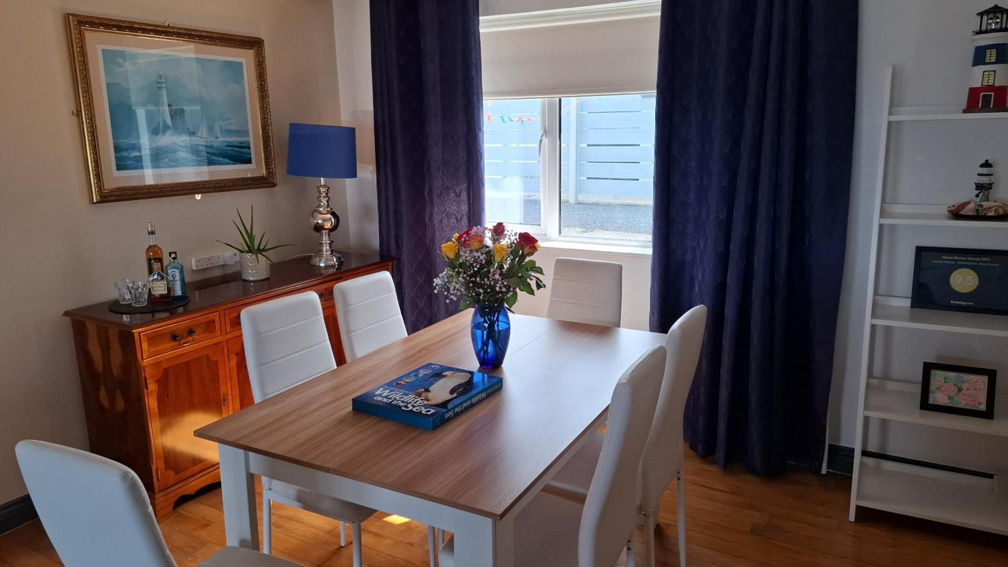 Villa Dolphin Watch Wild Atlantic Way Fanore Esterno foto